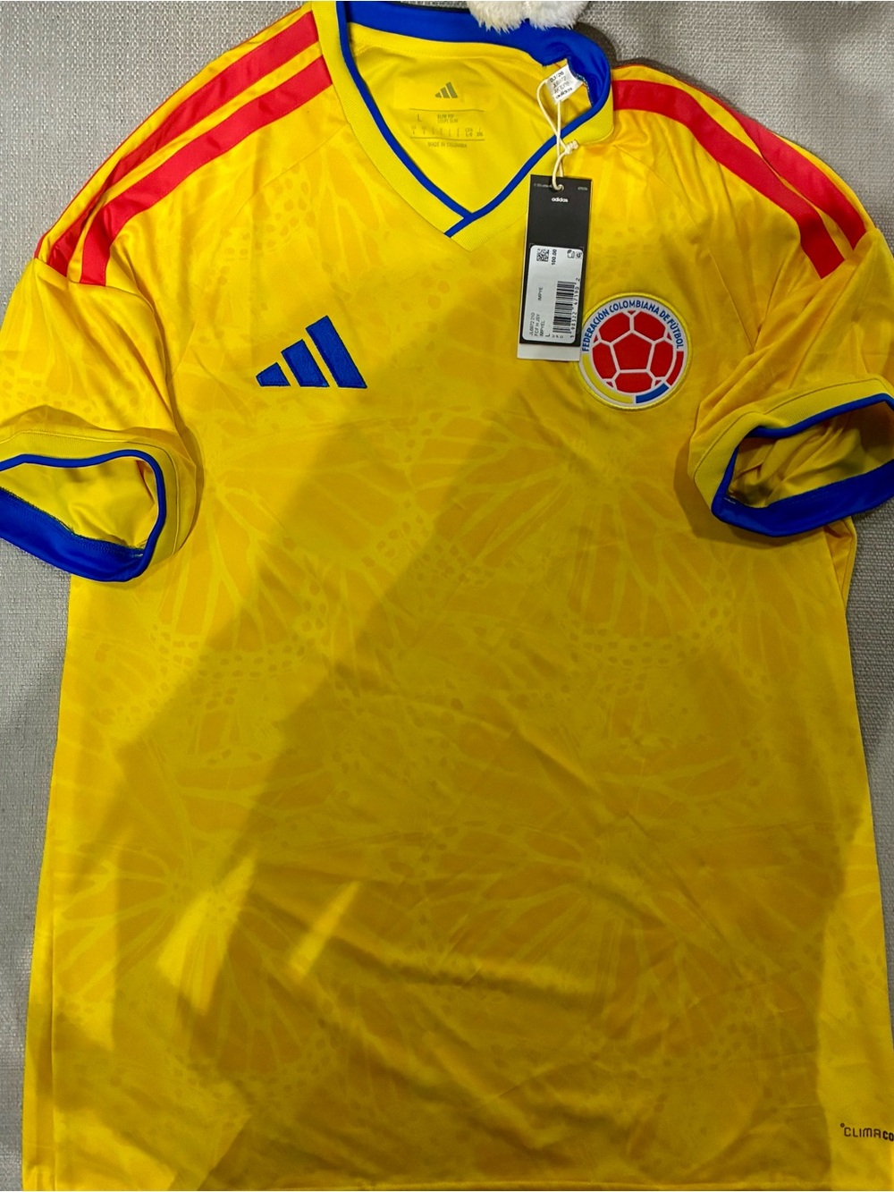 NWT adidas Colombia 2024 Home Jersey — Men's Large